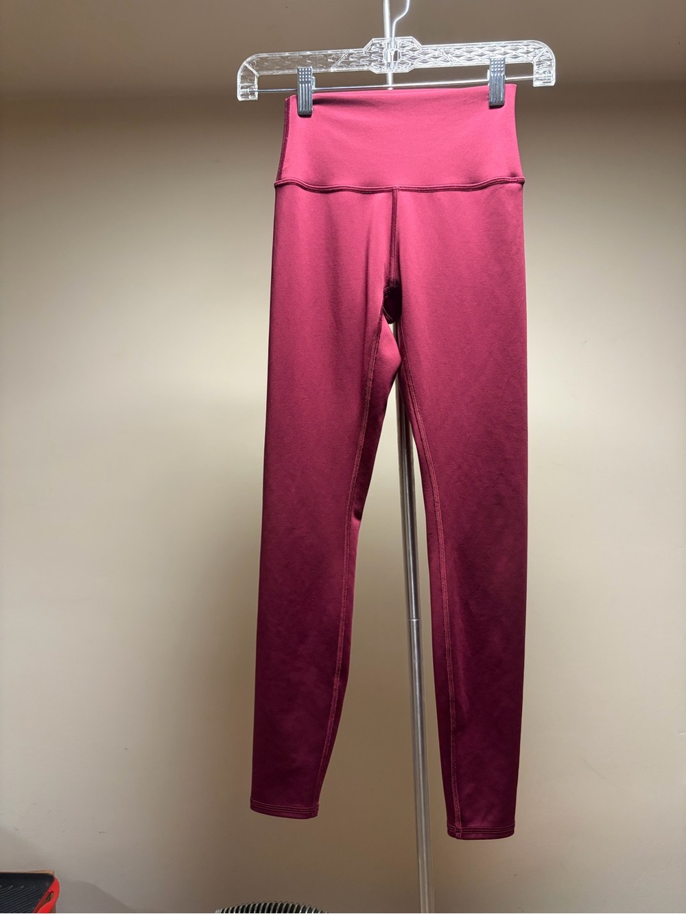 Alo Yoga High-Waist Airlift 7/8” Leggings - Deep Burgundy / Merlot XS